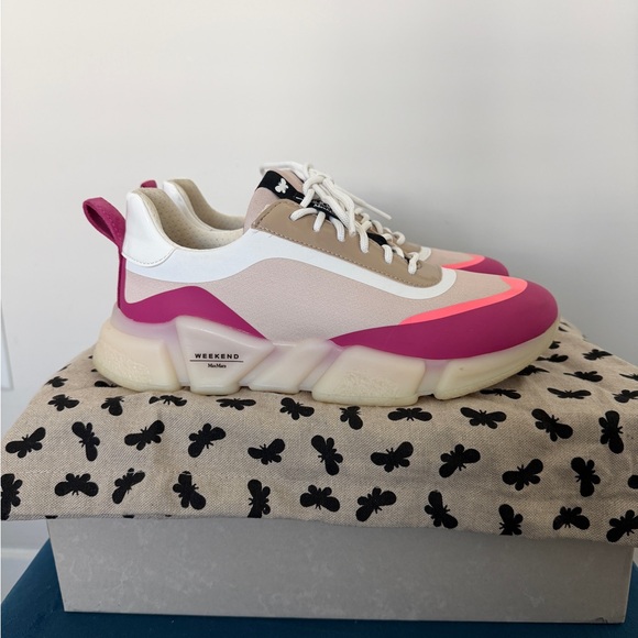 Weekend Max Mara Shoes - Max Mara Weekend Women's Pink and White Sneakers